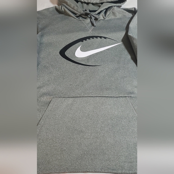 Nike Men's Gray Hoodie - Picture 4 of 5